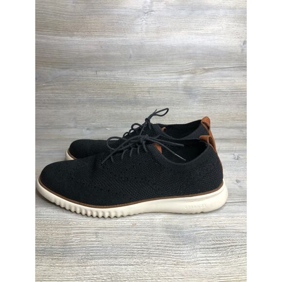 Athletic_Shoes